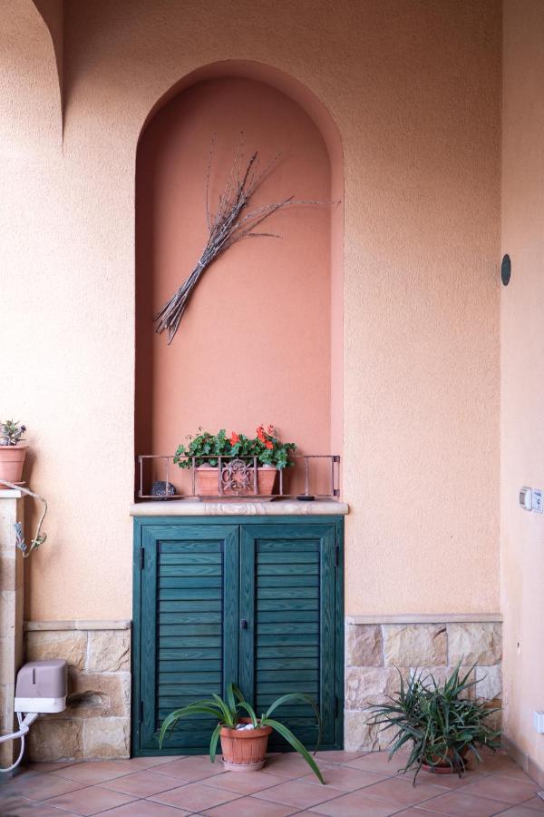 Casa Caronia Marina Near Cefalu Exterior photo